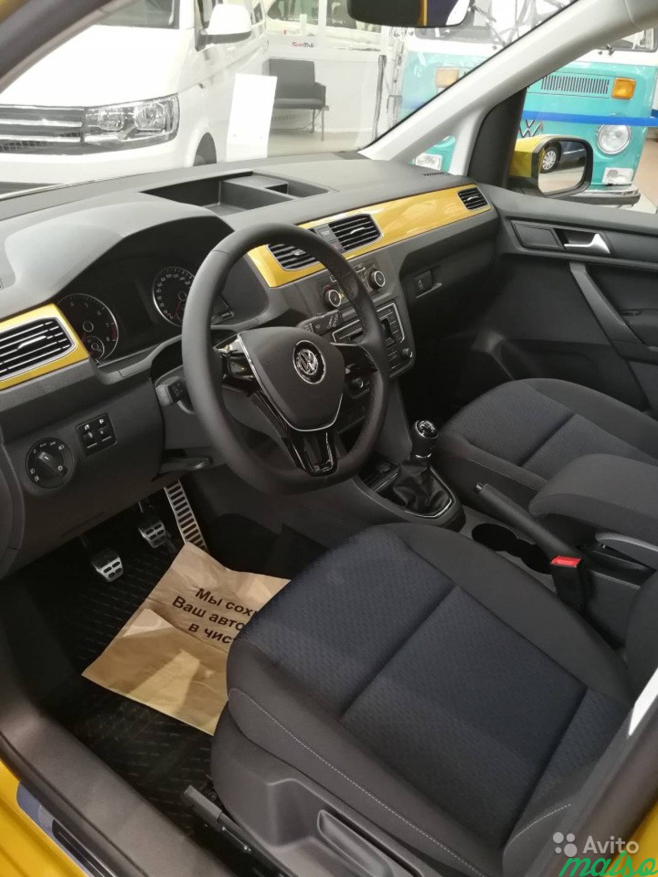 Volkswagen Caddy 1.6 МТ, 2018, минивэн в Санкт-Петербурге. Фото 8